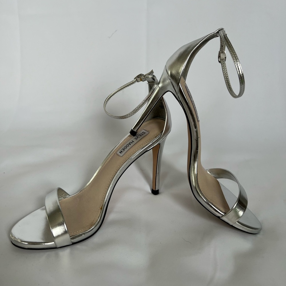 Steve Madden silver heels
